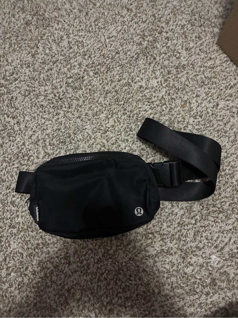 lululemon athletica Black Compact Belt Bag